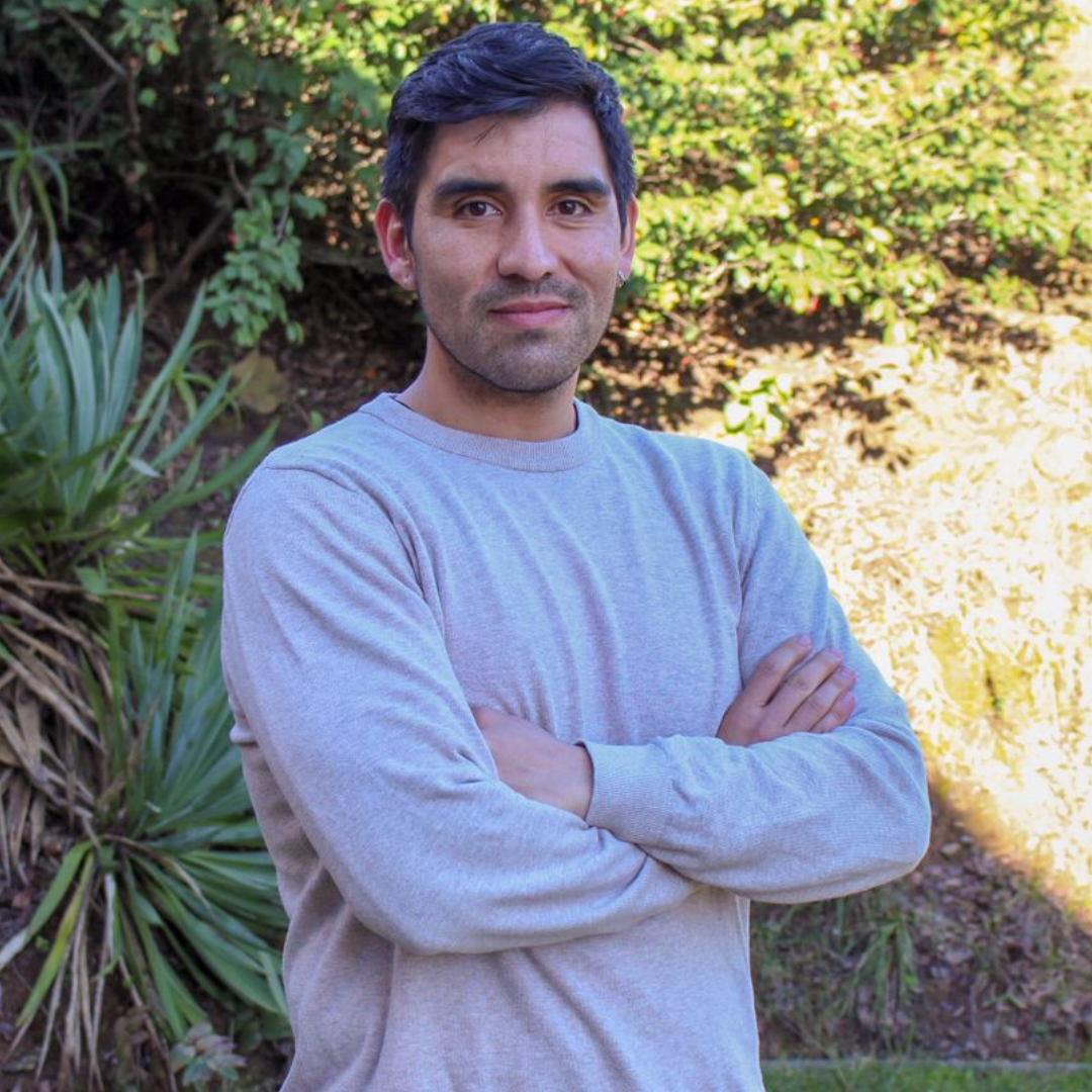 ACADÉMICO – OSVALDO GONZÁLEZ M.